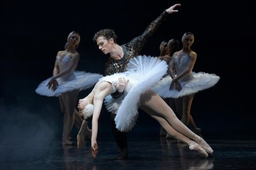 Mika Yoneyama und Liam Blair | &copy; Bettina Stoess 